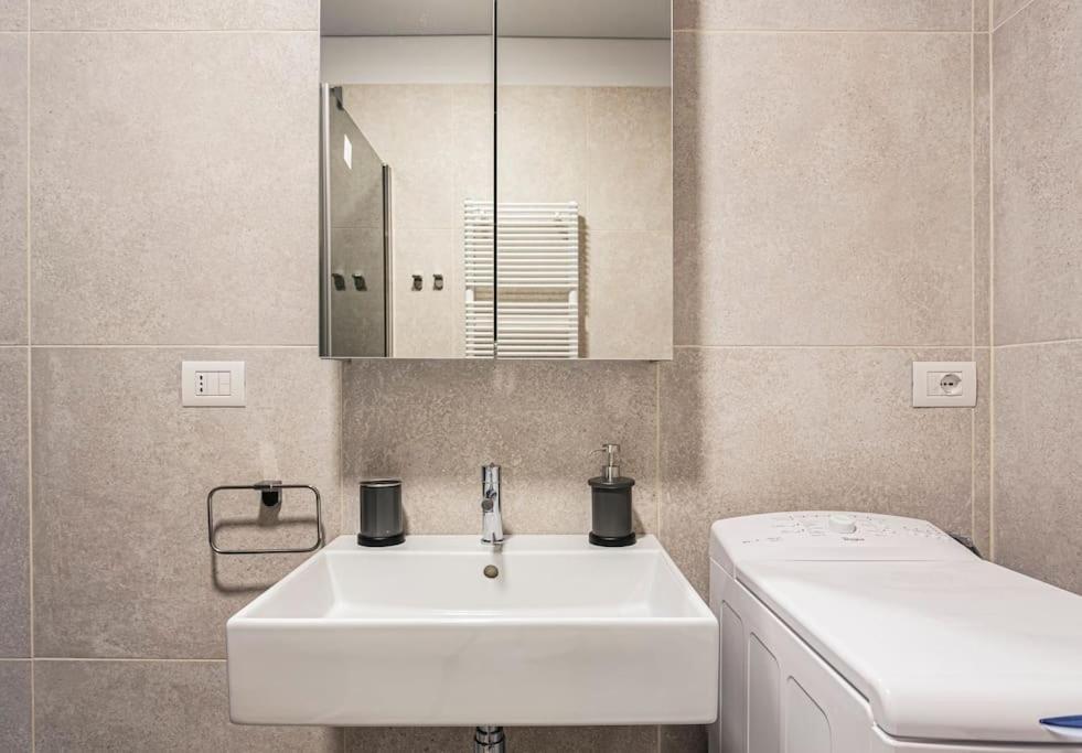 Unique Studio In The Heart Of Milano Esterno foto